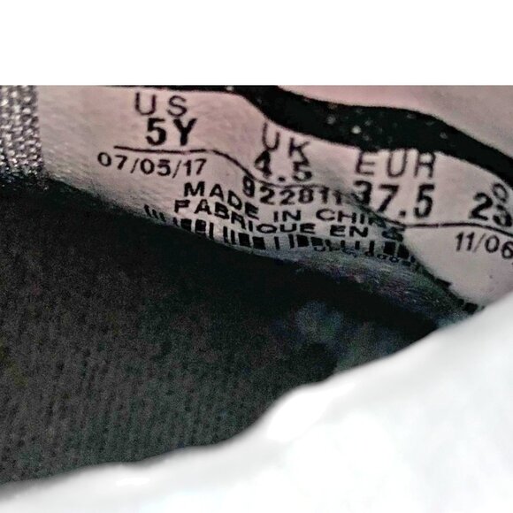 NIKE Lebron XV 922811-005 Wolf Grey Metallic Gold Sneakers - Picture 3 of 10